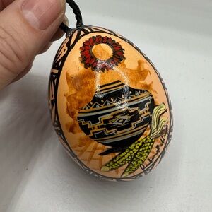 3/$20 💕 SIGNED ARTIST ✨ RUBEN GALLEGOS hand painted egg ornament New Mexico